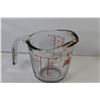 Image 3 : (2) Fire King Measuring Cups ( 1 cup - 4 cup)
