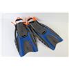Image 6 : U.S. Divers Flippers - (size ladies sm)