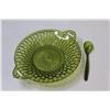 Image 2 : (2) Green Glass Serving Bowls + Spoon and (2) Glasses