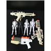 Image 1 : STAR WARS FIGURES AND WEAPONS LOT