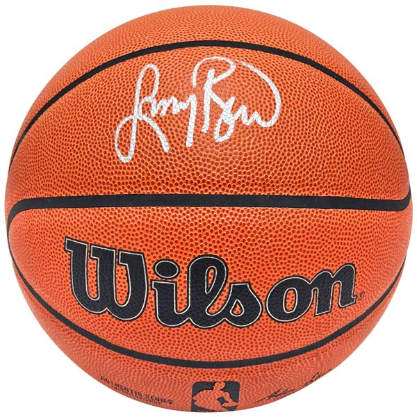 LARRY BIRD AUTOGRAPHED INDOOR/OUTDOOR WILSON NBA BASKETBALL CELTICS PSA/DNA