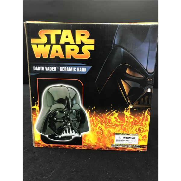 RARE MINT IN BOX DARTH VADOR CERAMIC BANK