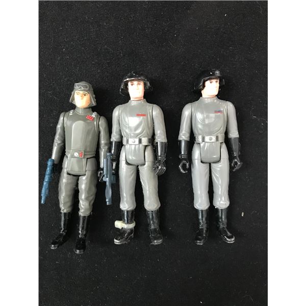 VINTAGE STAR WARS ACTION FIGURE LOT WITH WEAPONS