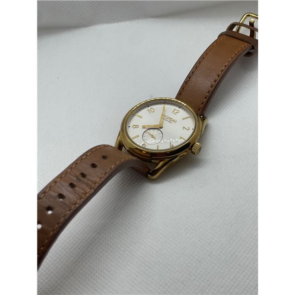 AUTHENTIC NIXON UNISEX C39 "THE REFRESHING" WATCH