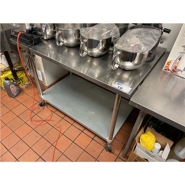 EFI 48"W X 30"D X 36"H COMMERCIAL STAINLESS STEEL MOBILE PREPARATION TABLE