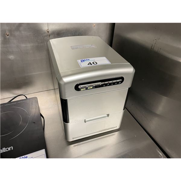 SILVER ZB-12-C-2 110V COMMERCIAL COUNTERTOP ELECTRIC ICE MAKER