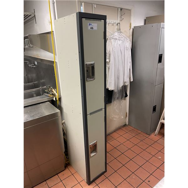 3 SINGLE BAY 2 DOOR METAL LOCKER SYSTEMS