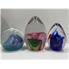 Image 2 : 2 Hand Blown Glass Rooster Home Decor, And Paper Weights
