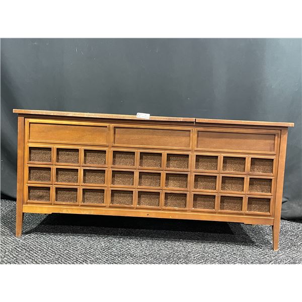 Vintage Wood Stereo Console, 17.5D x 56.5Wx 25.5H