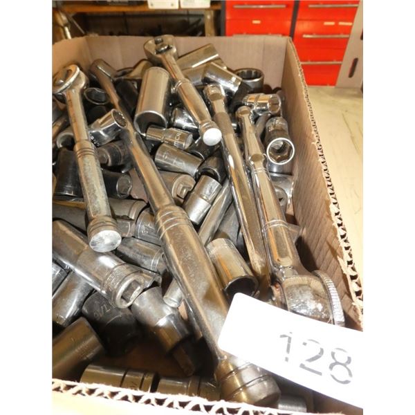 1/2" dr breaker bar, ratchets, sockets