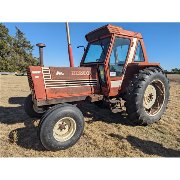 HesstonFiat 980 Tractor