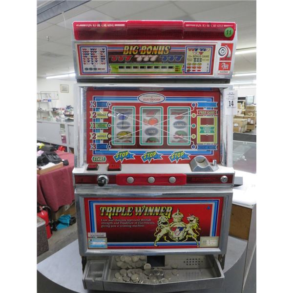 Big Bonus Token Slot Machine