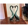 Image 1 : 2 Swan Statues W4H12