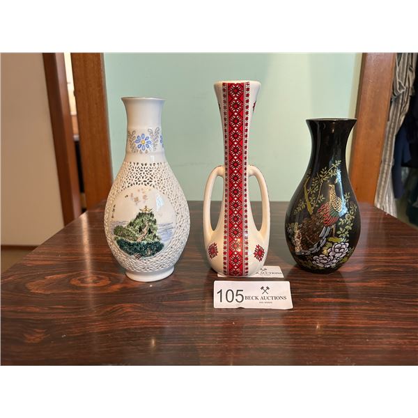 Assorted Chinaware Vases