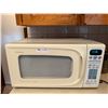 Image 1 : Panasonic The Genius Premier 1000w Microwave 15D 21L 11H