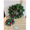 Image 1 : Large And Small Christmas Door Decor