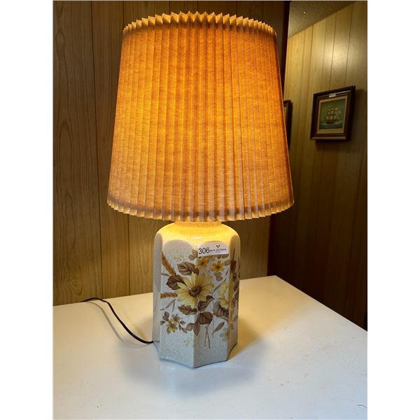 Flora Lamp