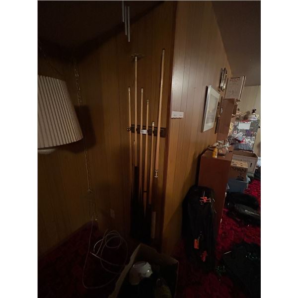 Assorted Pool Stick