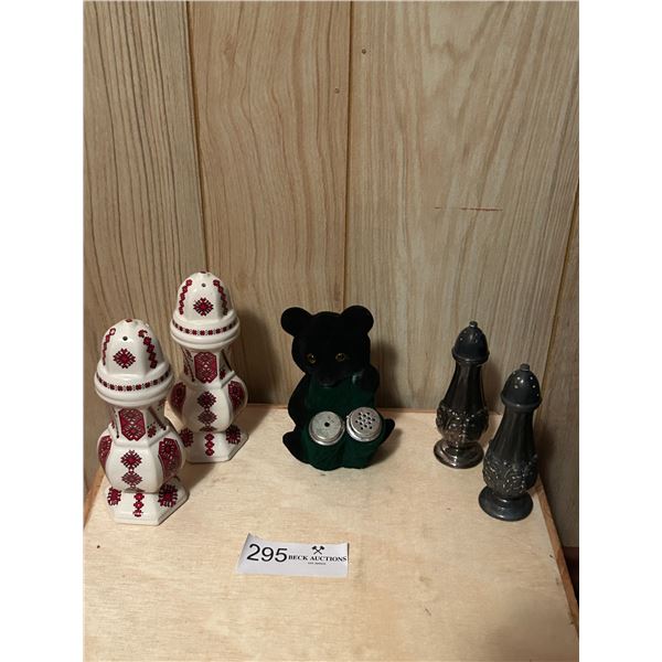 Assorted Salt And Pepper Shakers With Bear Shaker