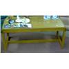 Image 1 : COFFEE TABLE FROM HOTEL