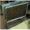 Image 1 : 4 T.V. TRAYS AND STAND