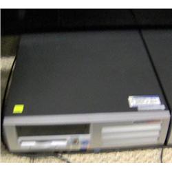 Compaq P4 1.7ghz Computer, With 256 Meg Ram, 20 Gig HD, Windows 2000 Pro Lic