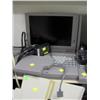 Image 1 : LAPTOP  TOSHIBA SATELLITE PRO 440 CDX W/POWER CORD