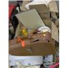 Image 1 : ASSORTED HOUSEHOLD GOODS  4 BOXES