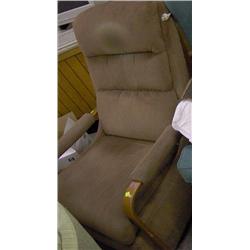 BROWN ROCKER /  RECLINER