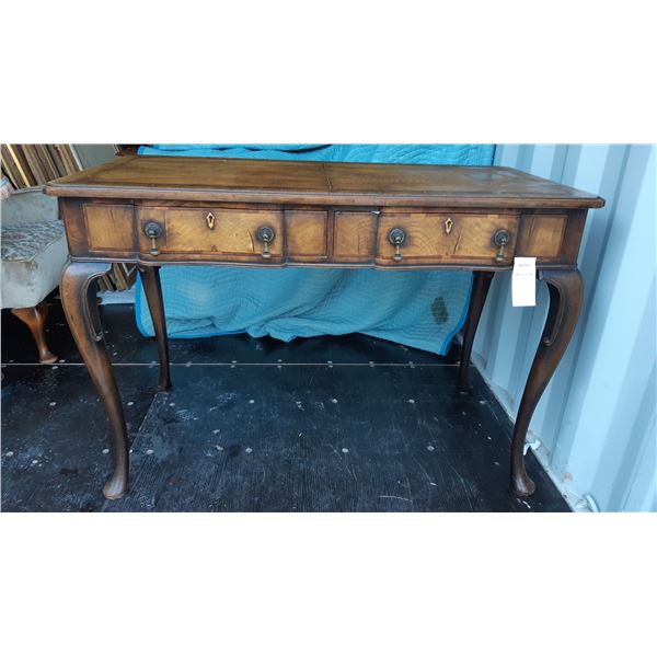 Antique Hall Table Cat C