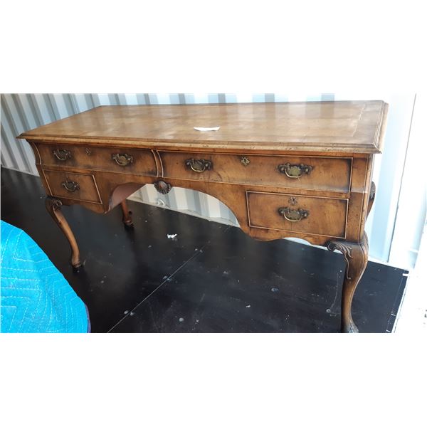 W.Charles Tozer Antique Desk Cat C