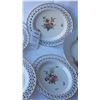 Image 4 : Cake Stand & Plates Cat A