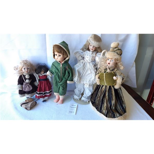 Vintage Dolls & Franklin Doll Cat A