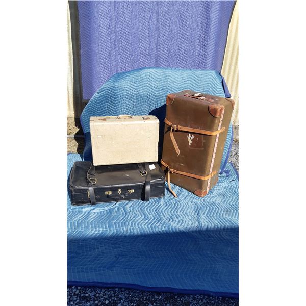 Vintage Harrods of London Luggage Cat A