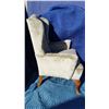 Image 2 : Antique Wing Back Chair Cat C