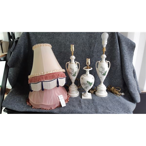 Royal Worcester Lamps Cat A