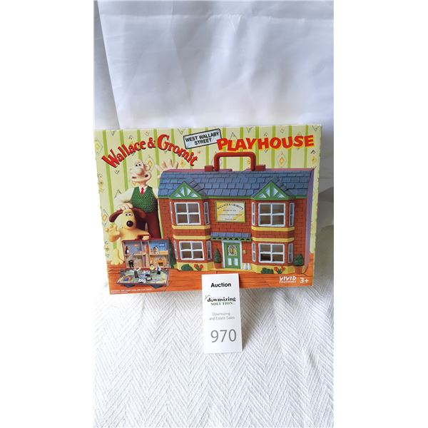 Wallace & Gromit Playhouse Cat A