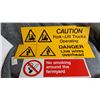 Image 5 : Caution Signs Cat A
