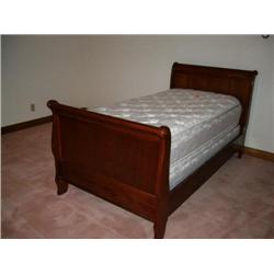 Walnut twin Sleigh bed w/box springs & pillow top