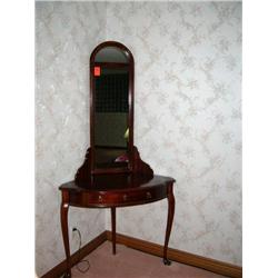 3 legged corner table with mirror