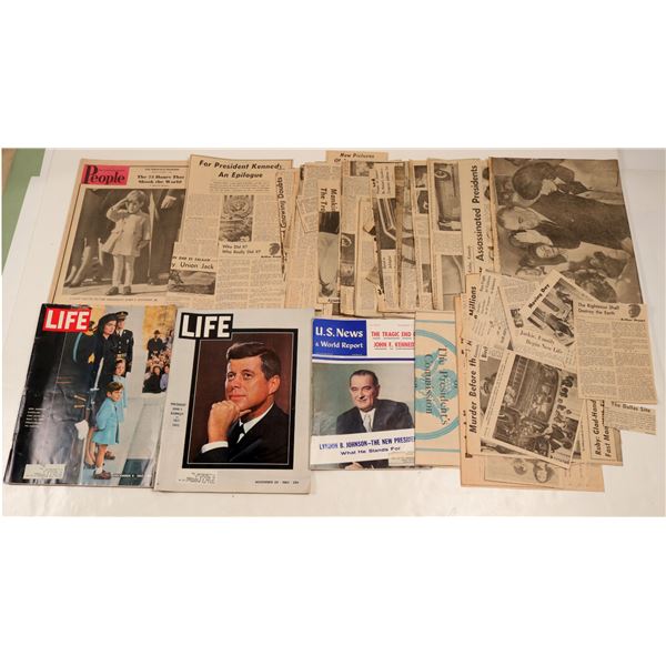 Political Memorabilia / President  J.F. K. Assassination Archive / 5 Items.  109676  [169354]