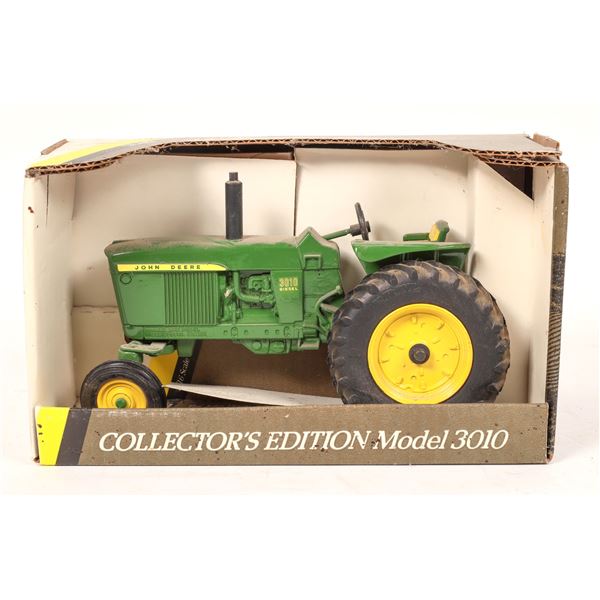 John Deere1960 Model 3010 Collector's Toy In Box  [171023]