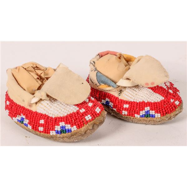 Mini Beaded Moccasin Pair  [171821]