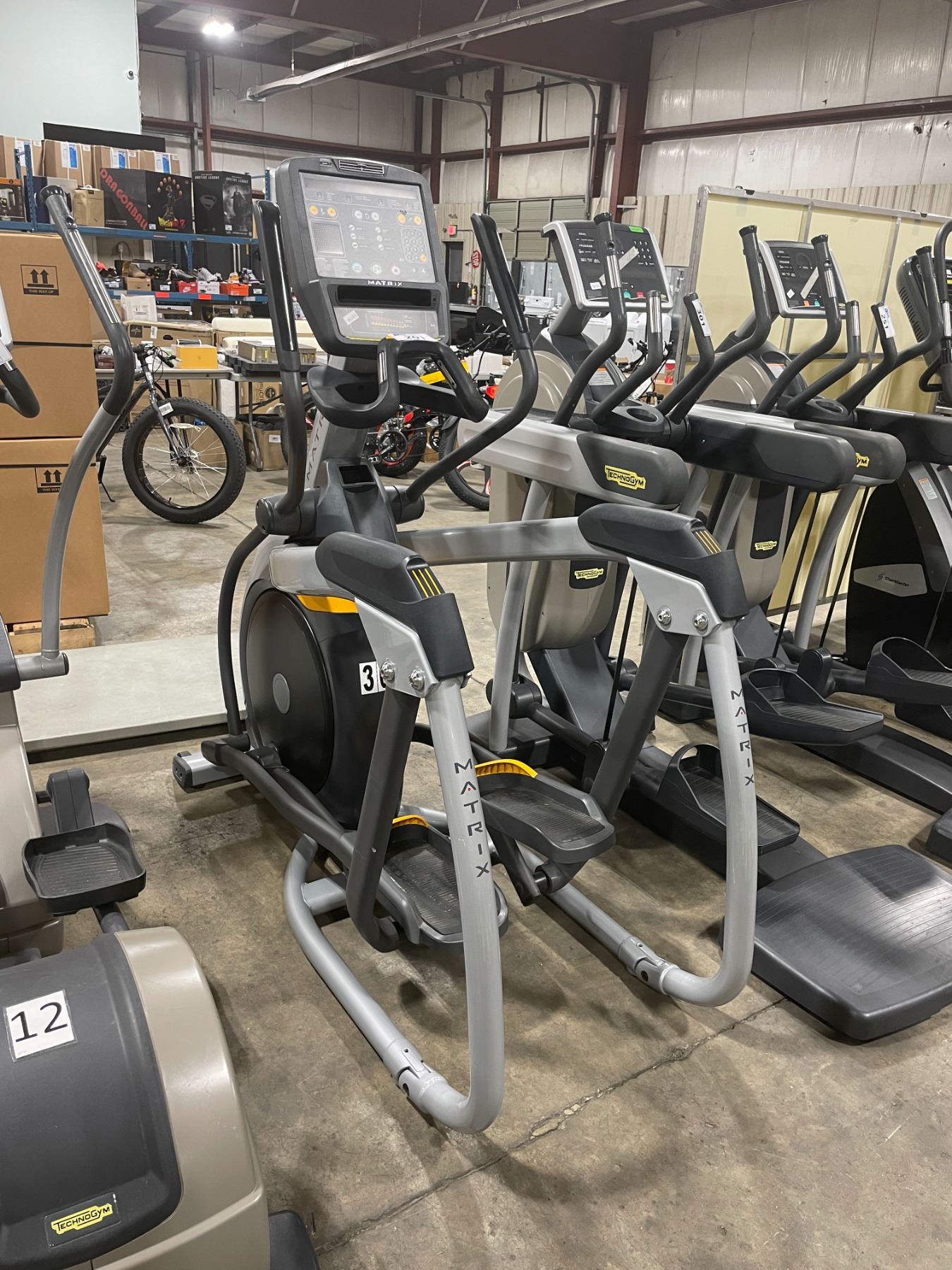 MATRIX X-5X/7X-04-F COMMERCIAL ELLIPTICAL CROSS TRAINER MACHINE WITH ...