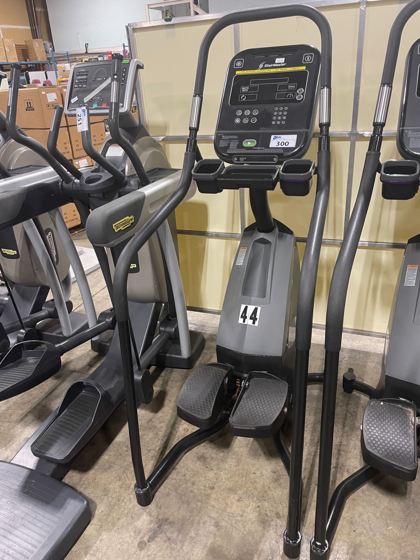 STAIRMASTER FREECLIMBER 5260L COMMERCIAL STAIR CLIMBER MACHINE WITH ...