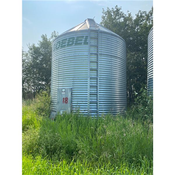 Group Lot #1-21- Goebel 4-Ring, wood floor. Located 1-mile S on RR 181 From Hwy 29. Ph. Theodore (58