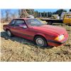 Image 3 : 1989 Red Mustang, 4 cyl. 5spd., #1FA8P40A9KF273027, 227,904 km, had running, needs fresh gas