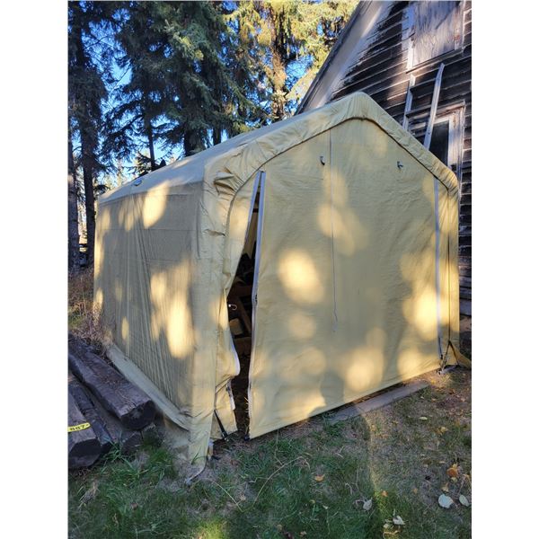 Small tarp shed (yellow)