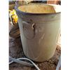Image 3 : 20-gal Imperial crock c/w wood lid, Appears good