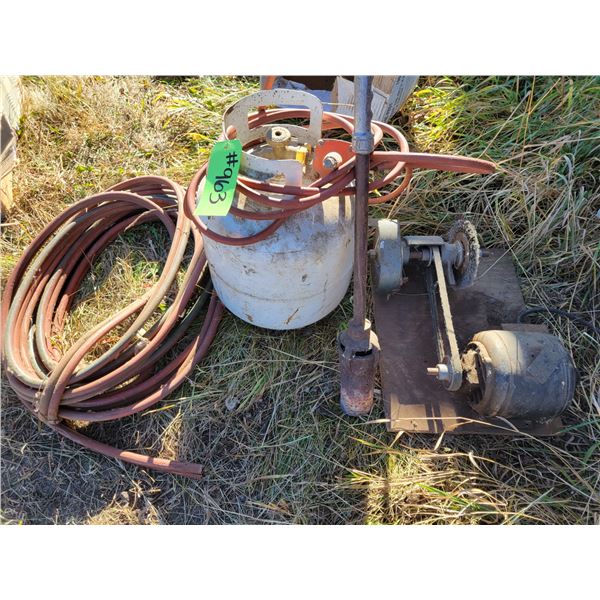 Torch, grinder, bottle hose